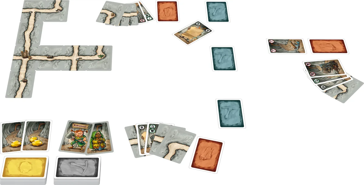 Ausgelegte Wegekarten, Aktionskarten und Goldkarten von Saboteur
